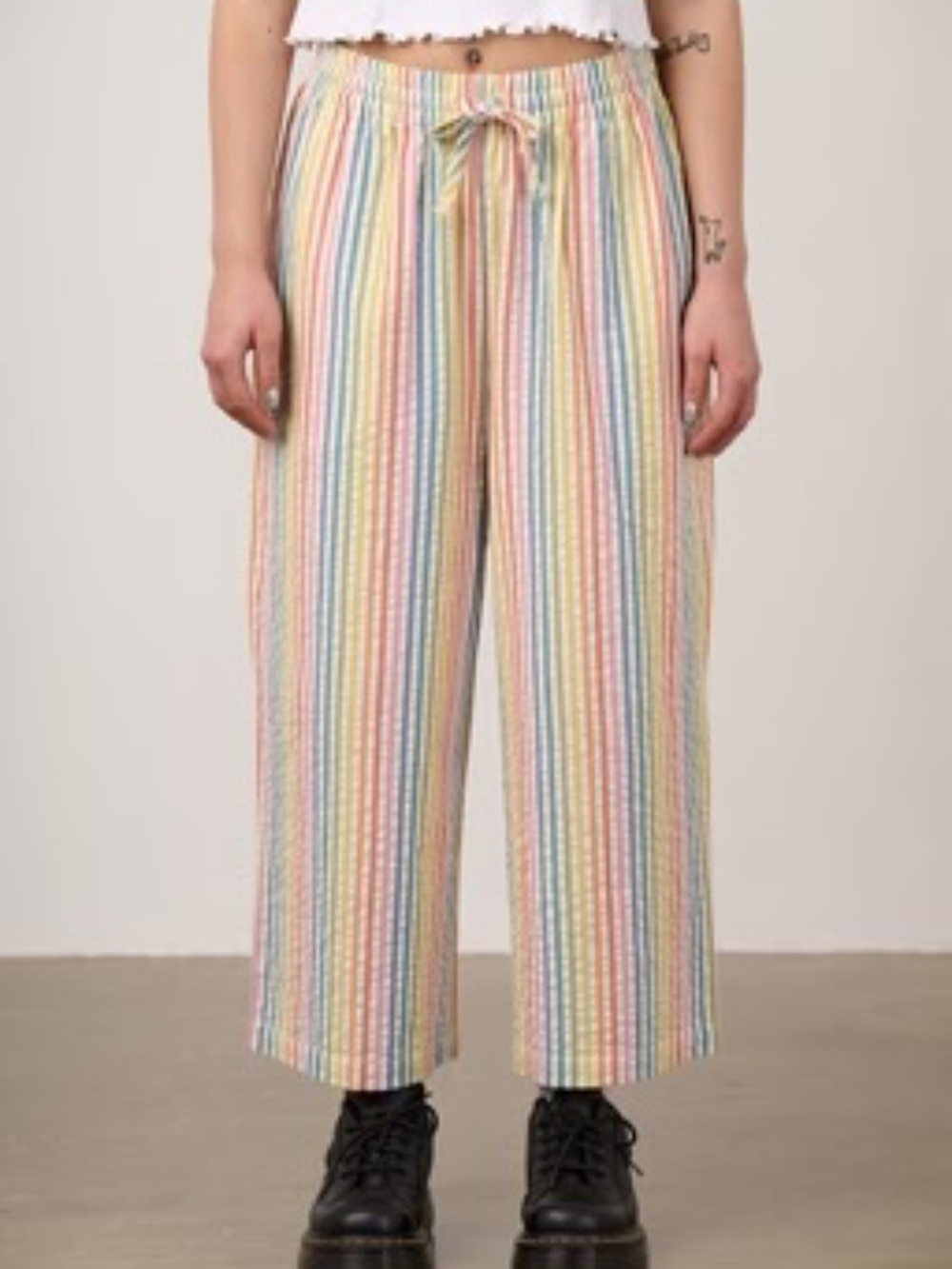 Women’s Pastel Rainbow Stripe Wide-Leg Pants